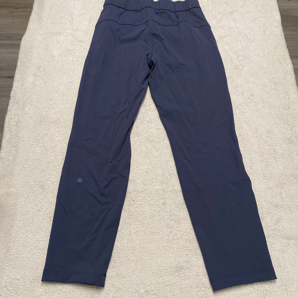 Lululemon On The Fly 7/8 Pant Womens 4 Navy Blue Casual Drawstring - Picture 7 of 9